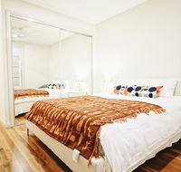 Cozy 5 Bed House in Sydney - Accommodation in Surfers Paradise
