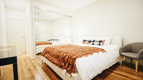 Cozy 5 Bed House In Sydney - Accommodation in Surfers Paradise 0