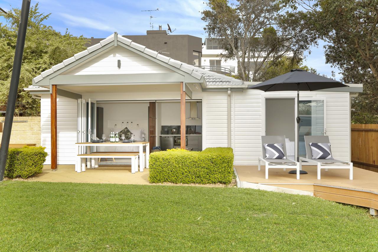 North Wollongong NSW Accommodation in Surfers Paradise