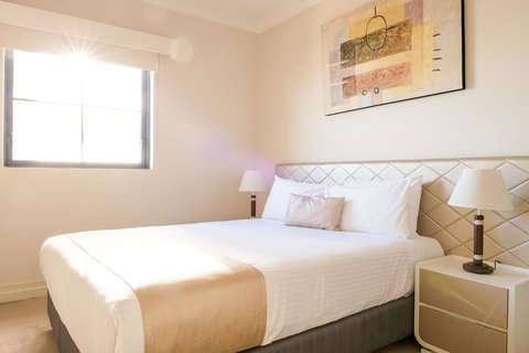 Seasons Harbour Plaza - Accommodation in Surfers Paradise 6