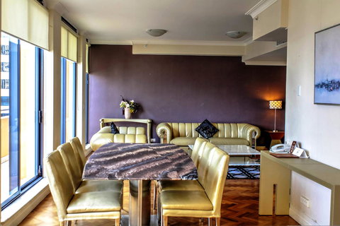 Seasons Harbour Plaza - Accommodation in Surfers Paradise 34