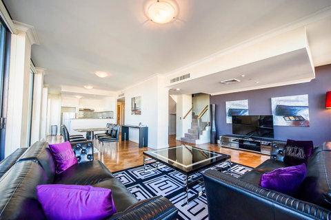 Seasons Harbour Plaza - Accommodation in Surfers Paradise 28
