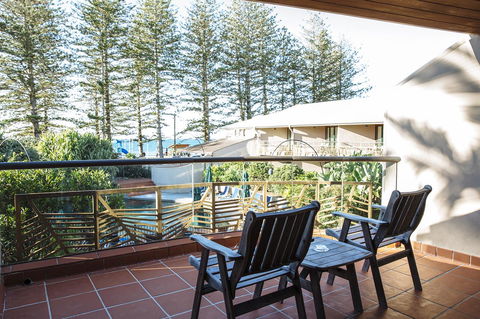 Beach Hotel Resort - Accommodation in Surfers Paradise 2