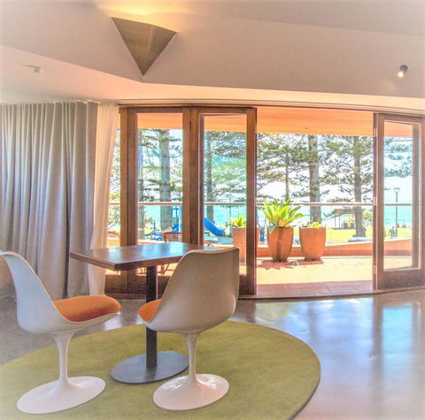 Beach Hotel Resort - Accommodation in Surfers Paradise 5