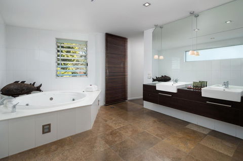 Bannisters By The Sea Mollymook - Accommodation in Surfers Paradise 13