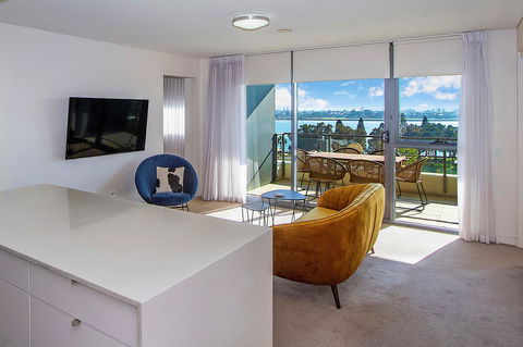 Terminus Apartment Hotel, Ascend Hotel Collection - Accommodation in Surfers Paradise 1