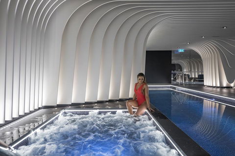 SKYE Suites Sydney - Accommodation in Surfers Paradise 32