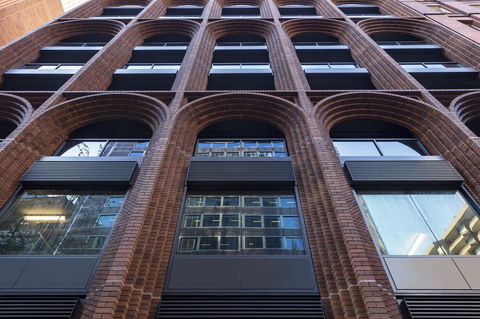 SKYE Suites Sydney - Accommodation in Surfers Paradise 1