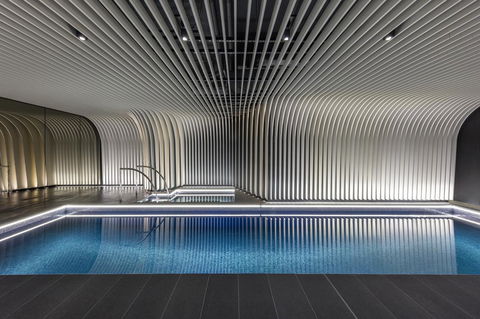 SKYE Suites Sydney - Accommodation in Surfers Paradise 6