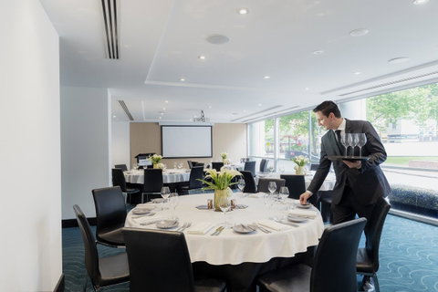 Novotel Sydney Darling Square - Accommodation in Surfers Paradise 27