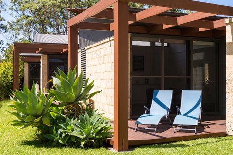 By The Beach B&B Self Contained Apartments - Accommodation in Surfers Paradise 7