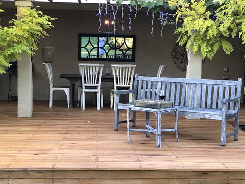 Arcadia - The Barn Cottage & Rosehill Cottage - Accommodation in Surfers Paradise 27