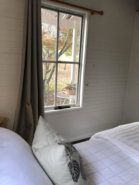 Arcadia - The Barn Cottage & Rosehill Cottage - Accommodation in Surfers Paradise 4