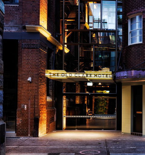 The Old Clare Hotel, Independent Collection By EVT - Accommodation in Surfers Paradise 4