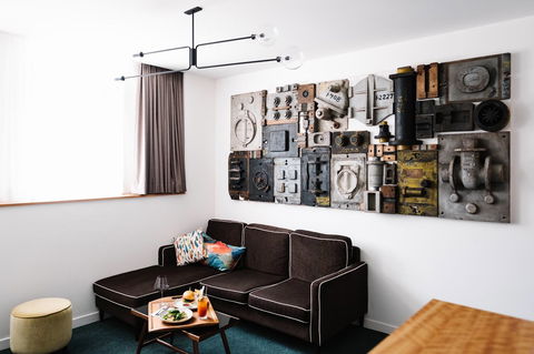 The Old Clare Hotel, Independent Collection By EVT - Accommodation in Surfers Paradise 19