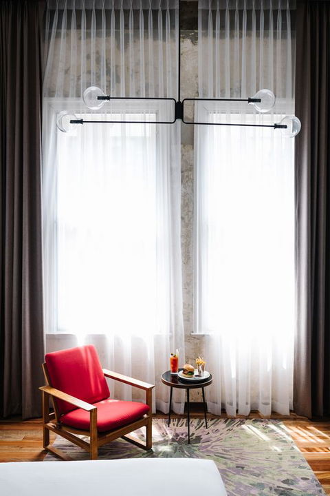 The Old Clare Hotel, Independent Collection By EVT - Accommodation in Surfers Paradise 8