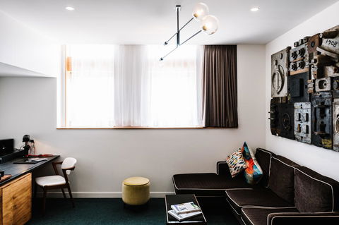 The Old Clare Hotel, Independent Collection By EVT - Accommodation in Surfers Paradise 33