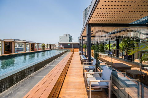 The Old Clare Hotel, Independent Collection By EVT - Accommodation in Surfers Paradise 0