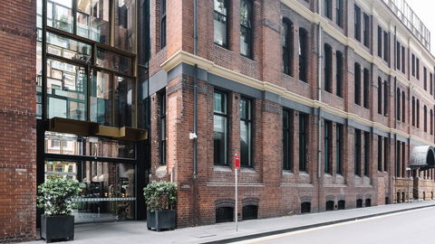 The Old Clare Hotel, Independent Collection By EVT - Accommodation in Surfers Paradise 26