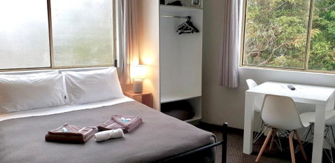 Manly Beachside Apartments - Accommodation in Surfers Paradise 11