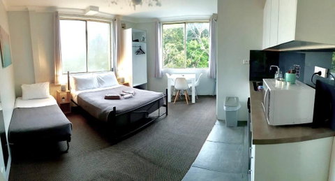 Manly Beachside Apartments - Accommodation in Surfers Paradise 8