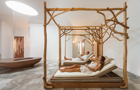 Elements Of Byron - Accommodation in Surfers Paradise 26