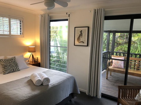 Suranadi Beach House 1 - Accommodation in Surfers Paradise 9