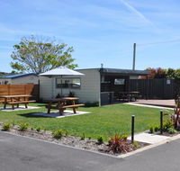 Crestview Tourist Park - Accommodation in Surfers Paradise