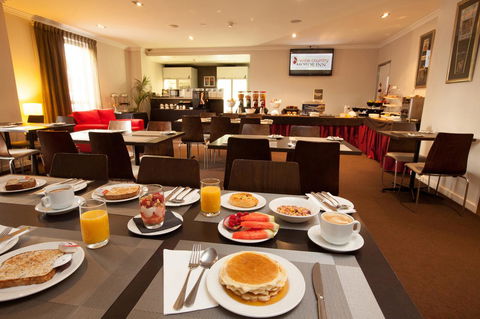 Wine Country Motor Inn - Accommodation in Surfers Paradise 9