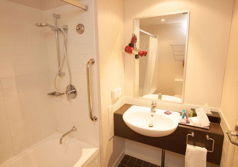 Wine Country Motor Inn - Accommodation in Surfers Paradise 34