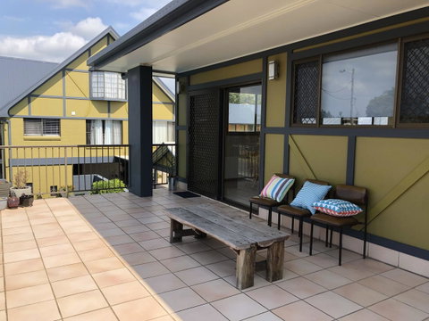 Coastal Bay Motel - Accommodation in Surfers Paradise 25