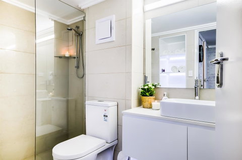 Alpine Gables - Accommodation in Surfers Paradise 22