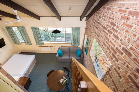 Alpine Gables - Accommodation in Surfers Paradise 29