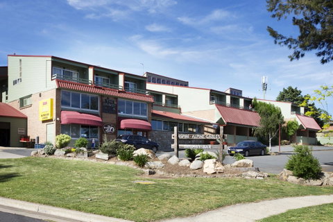 Alpine Gables - Accommodation in Surfers Paradise 0