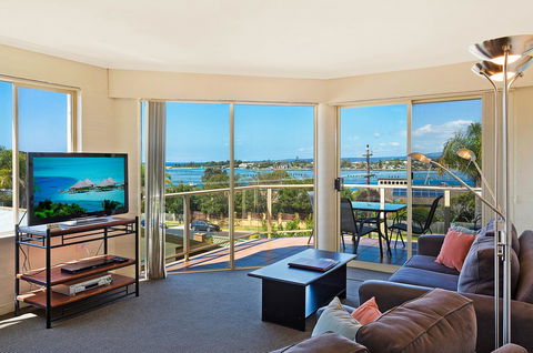 Baywatch Apartments Merimbula - Accommodation in Surfers Paradise 20