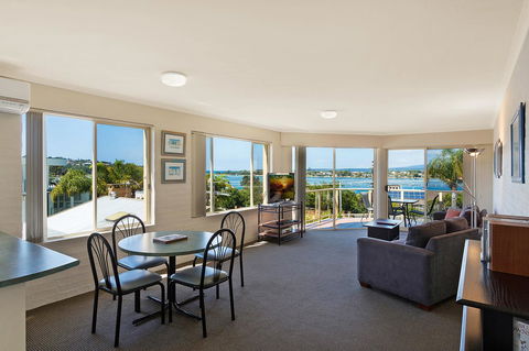 Baywatch Apartments Merimbula - Accommodation in Surfers Paradise 19