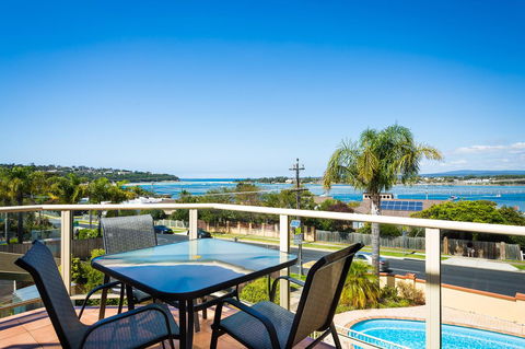 Baywatch Apartments Merimbula - Accommodation in Surfers Paradise 21