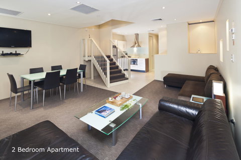 Best Western Plus Hotel Stellar - Accommodation in Surfers Paradise 12