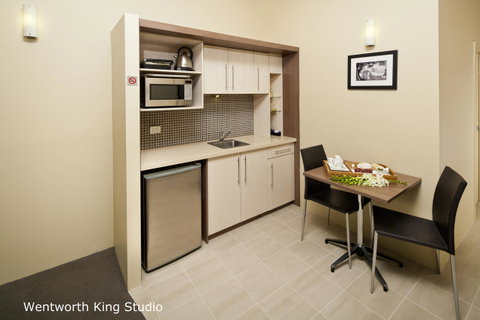 Best Western Plus Hotel Stellar - Accommodation in Surfers Paradise 41