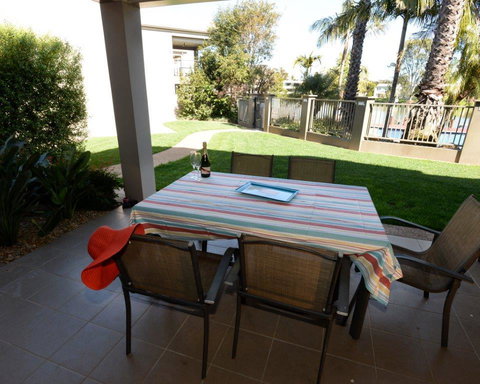 Yarrawonga Waterfront Apartments - Accommodation in Surfers Paradise 5