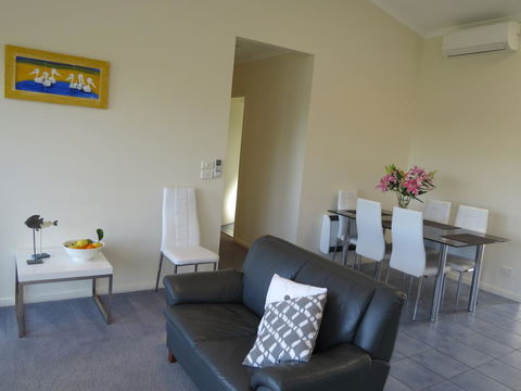 BlueWater Apartments - Accommodation in Surfers Paradise 26