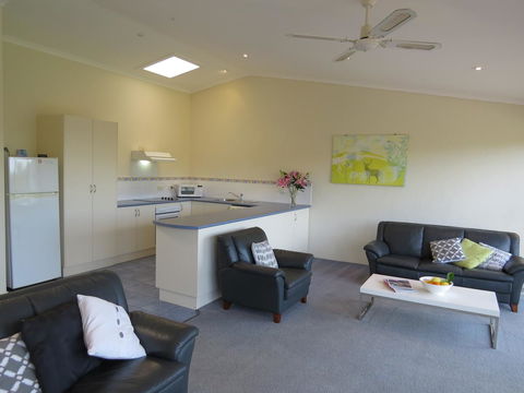 BlueWater Apartments - Accommodation in Surfers Paradise 25