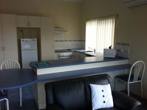 BlueWater Apartments - Accommodation in Surfers Paradise 6