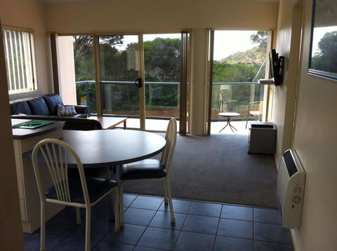 BlueWater Apartments - Accommodation in Surfers Paradise 12