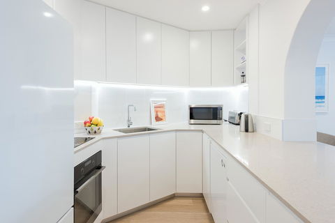 Right On Bondi - Accommodation in Surfers Paradise 6