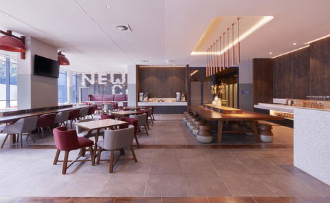 Holiday Inn Express Newcastle, An IHG Hotel - Accommodation in Surfers Paradise 7