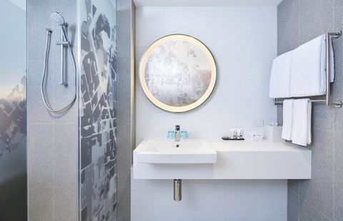 Holiday Inn Express Newcastle, An IHG Hotel - Accommodation in Surfers Paradise 15