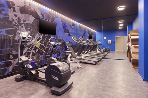 Holiday Inn Express Newcastle, An IHG Hotel - Accommodation in Surfers Paradise 9