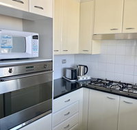 Castle Serviced Apartments - Accommodation in Surfers Paradise