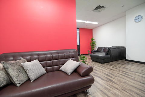 Castle Serviced Apartments - Accommodation in Surfers Paradise 24